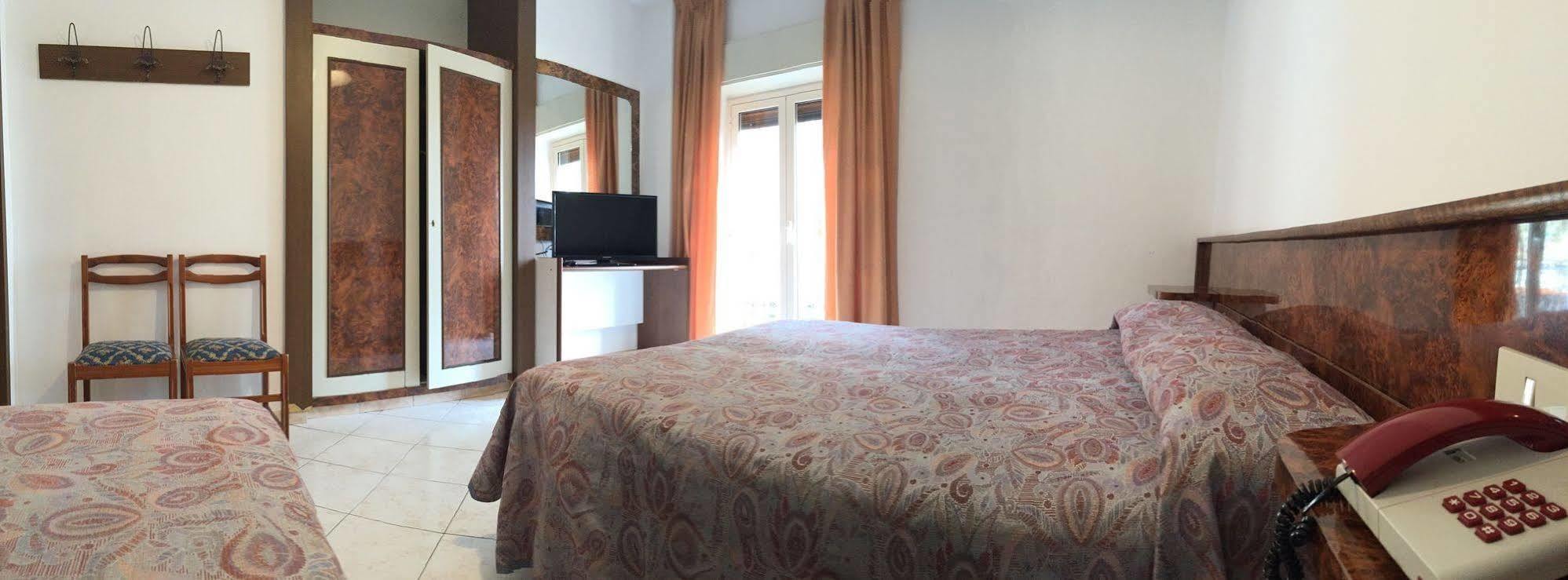 Hotel Tasso Camigliatello Silano Dış mekan fotoğraf