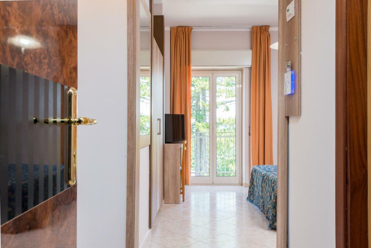 Hotel Tasso Camigliatello Silano Dış mekan fotoğraf