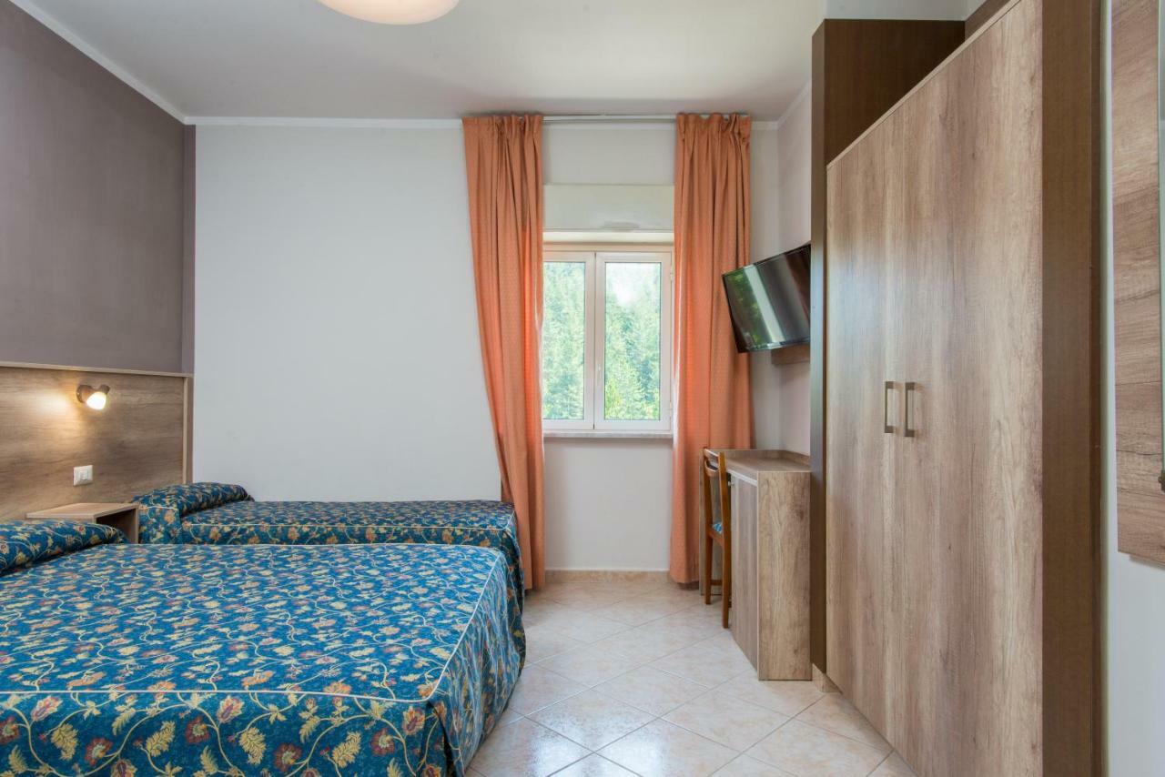 Hotel Tasso Camigliatello Silano Dış mekan fotoğraf